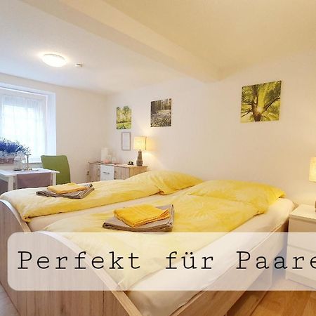 Apartment Gruener Fuerst Mit Sitzecke Im Innenhof & Naehe Park & Erdgeschoss Бад-Мускау Екстер'єр фото