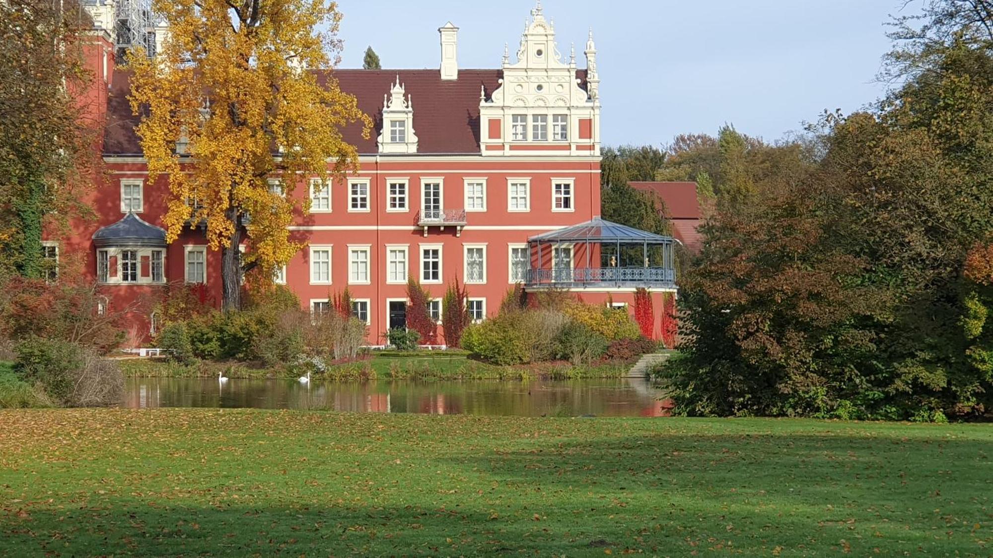 Apartment Gruener Fuerst Mit Sitzecke Im Innenhof & Naehe Park & Erdgeschoss Бад-Мускау Екстер'єр фото